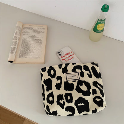 Large Capacity Animal Pattern Canvas Shoulder Bag