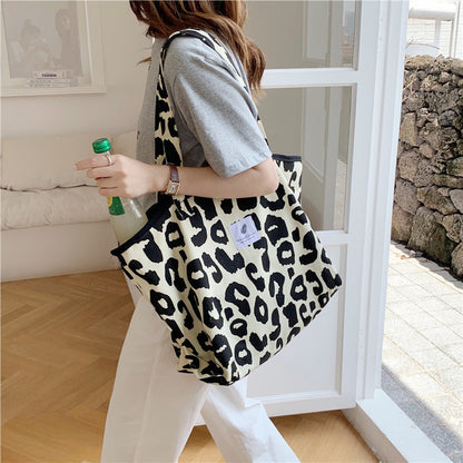 Large Capacity Animal Pattern Canvas Shoulder Bag