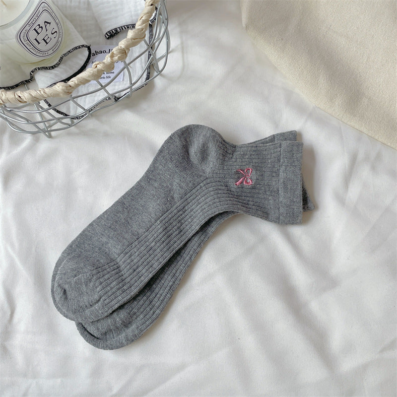 Bow Embroidered Short Thin Socks